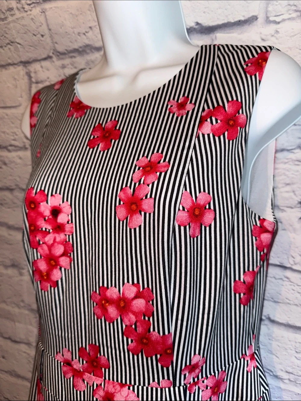 Calvin Klein Cherry Blossom Dress Size 6